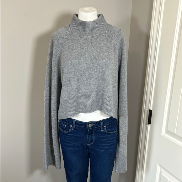 Reformation Cashmere Garrett Cropped Gray Turtleneck Sweater Sz XL NEW - Picture 4 of 16